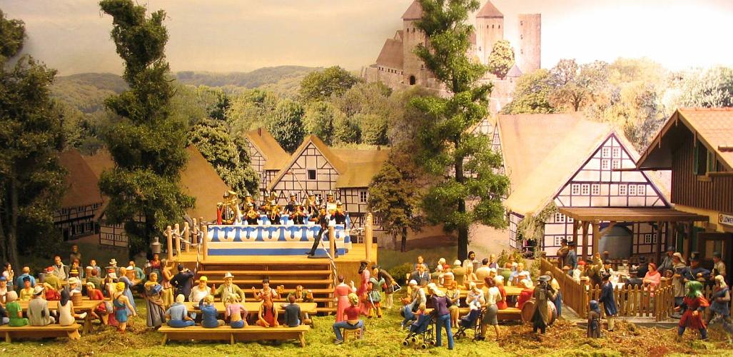 Herbstfeier 2 014.jpg